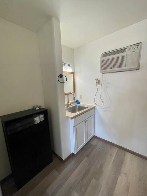 Apartment Unit 17 - Stand Rock Wisconsin Dells