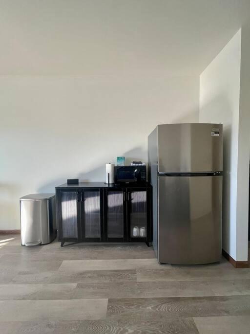 Apartment Unit 17 - Stand Rock